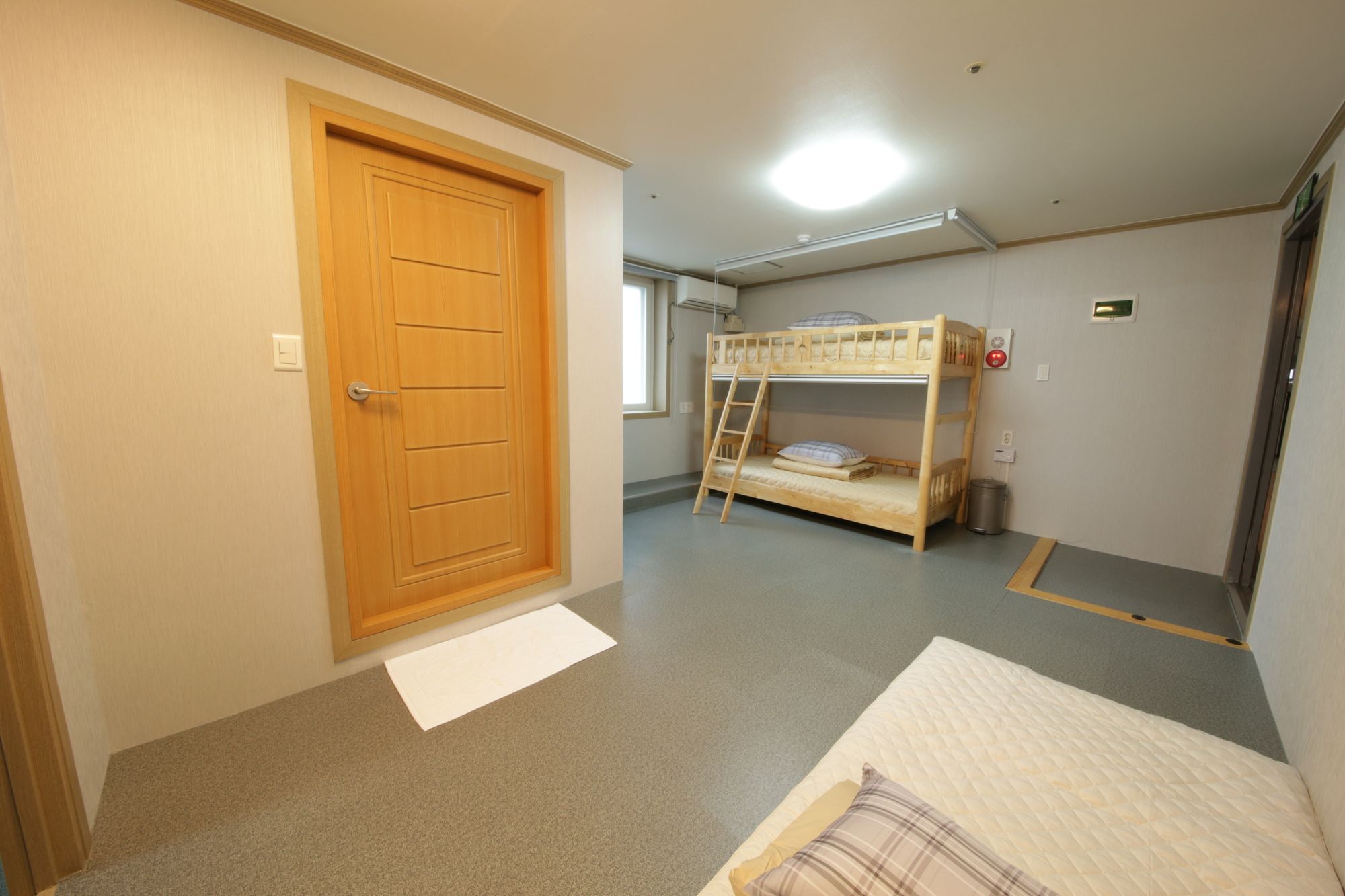 Hostel Familie Busan Station Extérieur photo